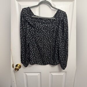 Banana‎ Republic Black and White Floral Blouse